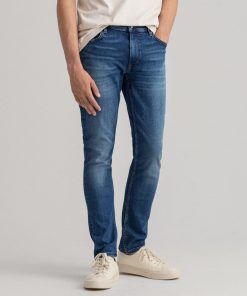 Gant Maxen Retro Shield Jeans Mid Blue Broken In