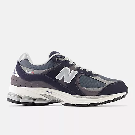 New balance 2002 Eclipse With Raincloud And Graphite