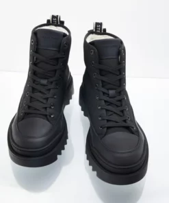 Sneaky Steve Kamiki Hi Winter U Shoes Black